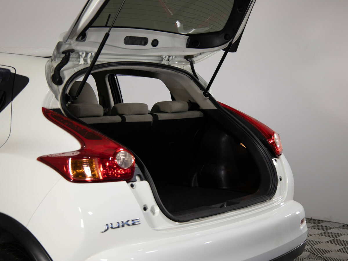 Купить Nissan Juke с пробегом. Фото: #17