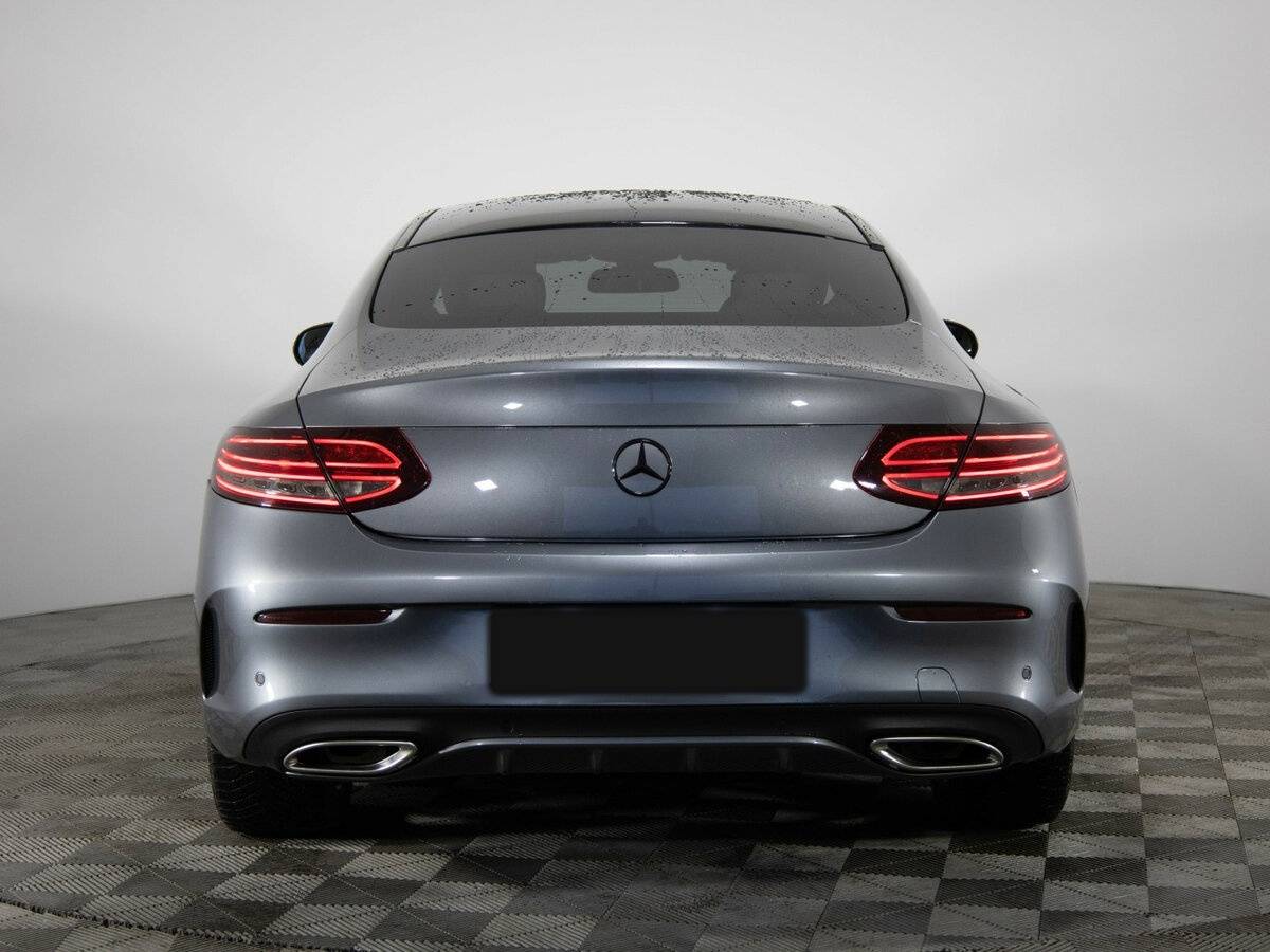 Купить Mercedes-Benz C-Класс с пробегом. Фото: #2