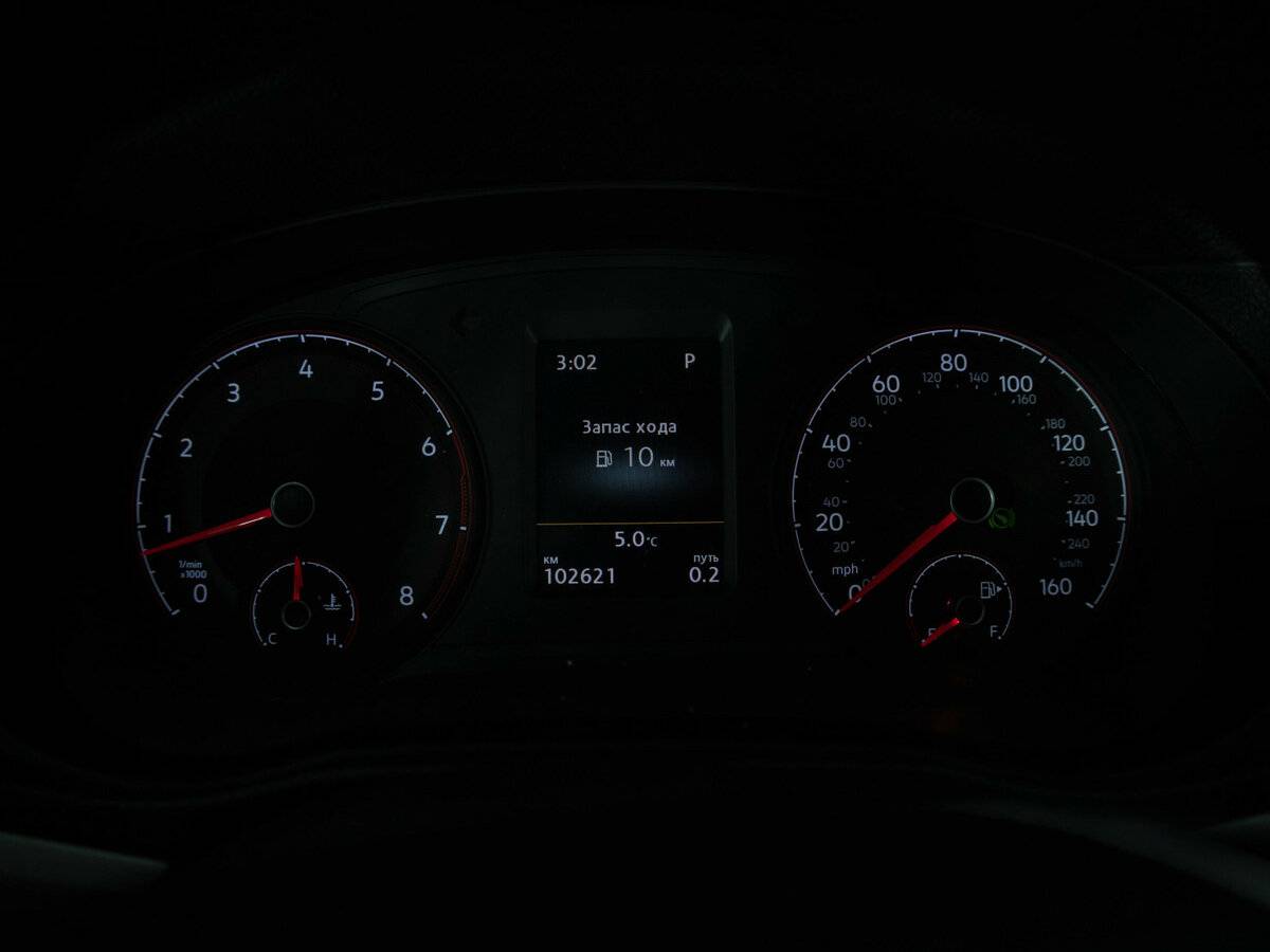 Купить Volkswagen Passat с пробегом. Фото: #8