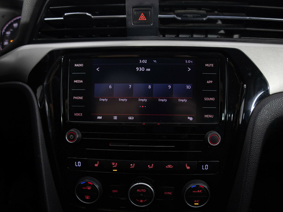 Купить Volkswagen Passat с пробегом. Фото: #11