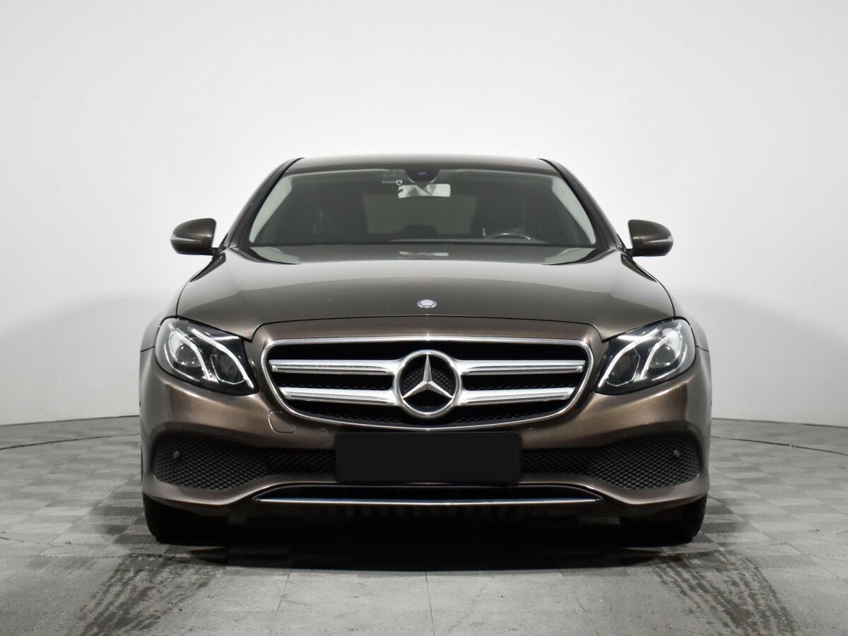 Купить Mercedes-Benz E-Класс с пробегом. Фото: #1