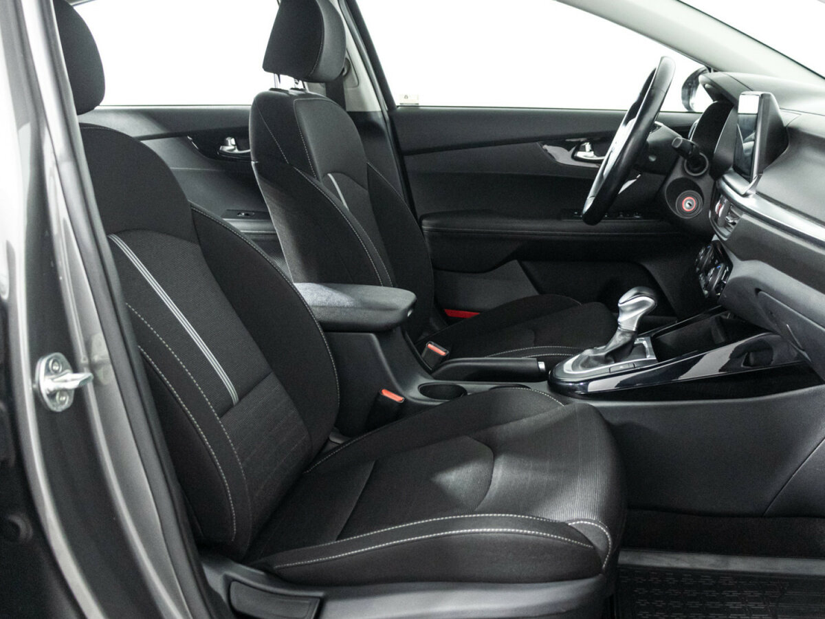 Купить Kia Cerato с пробегом. Фото: #13