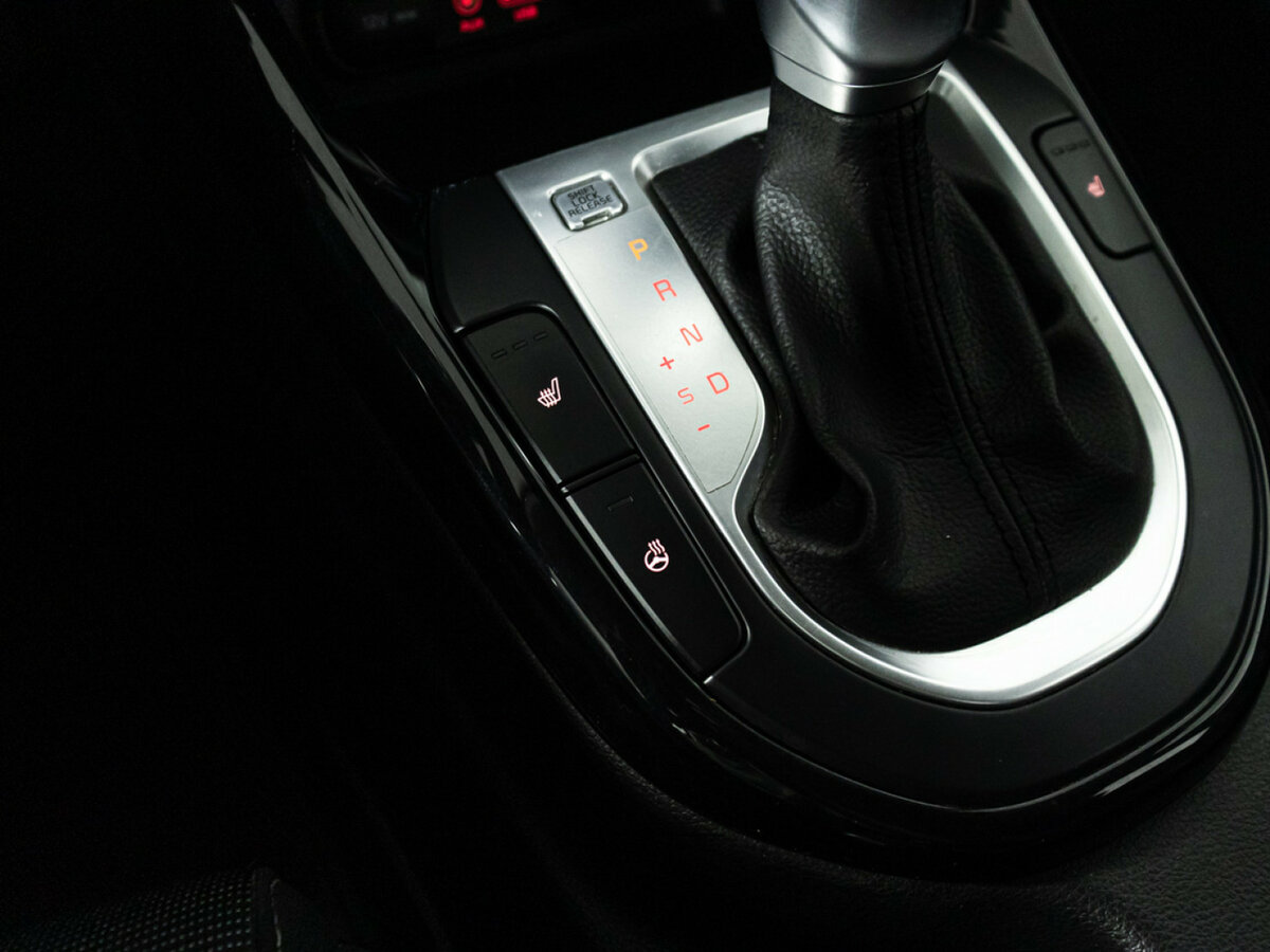 Купить Kia Cerato с пробегом. Фото: #18