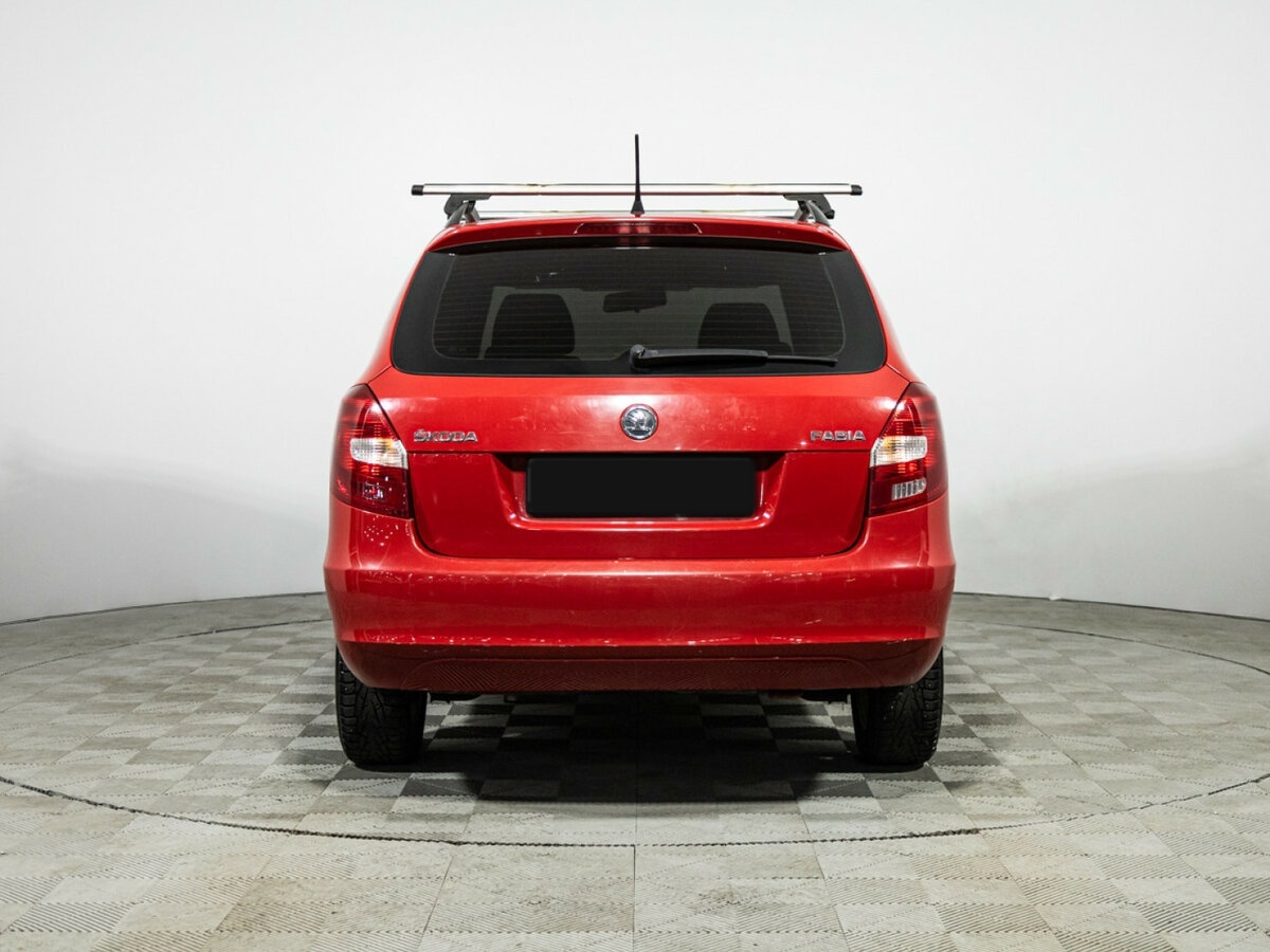 Купить Skoda Fabia с пробегом. Фото: #4