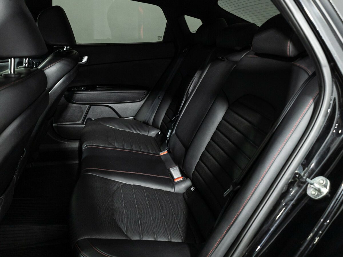 Купить Kia Optima с пробегом. Фото: #8