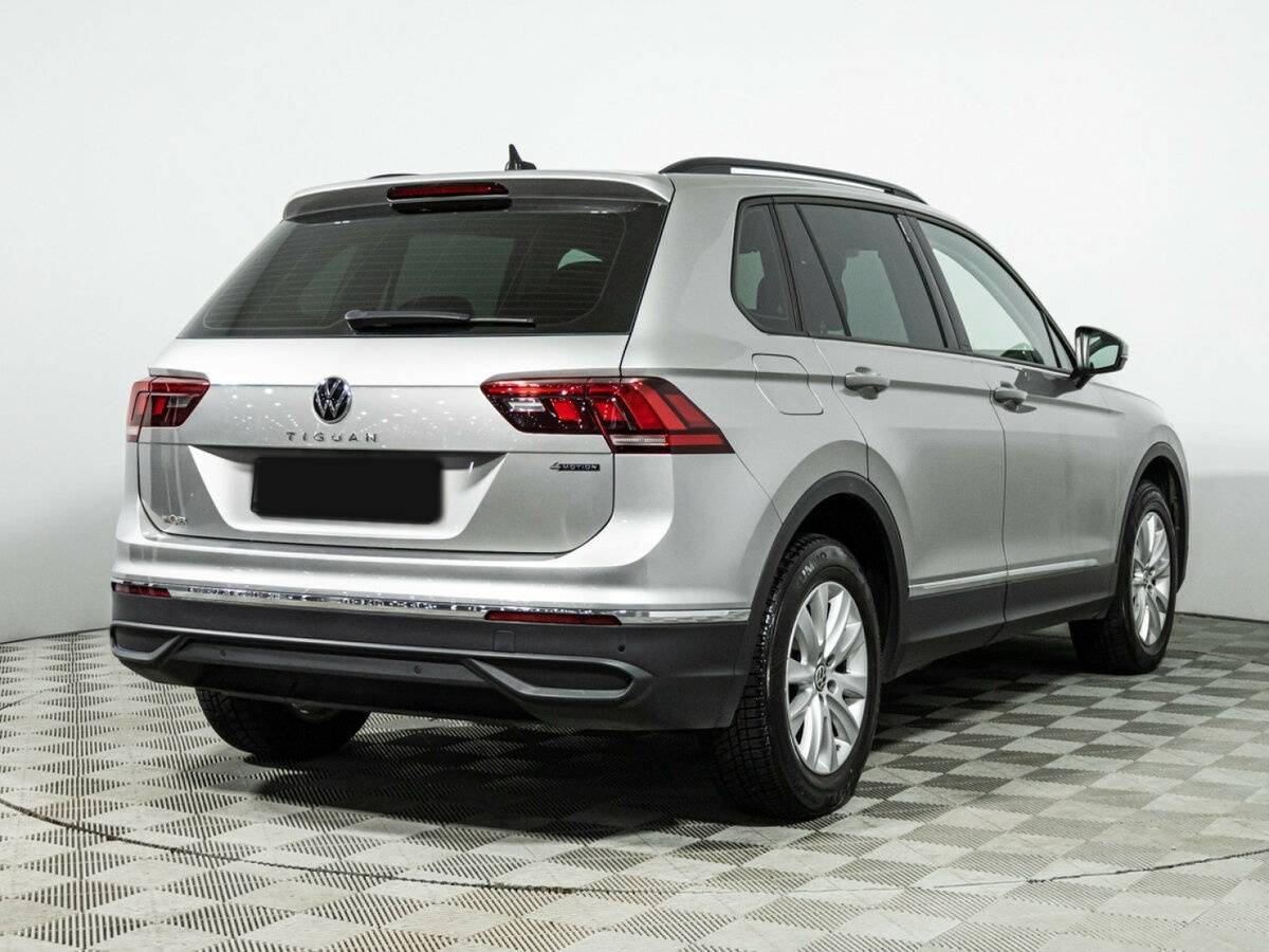 Купить Volkswagen Tiguan с пробегом. Фото: #4