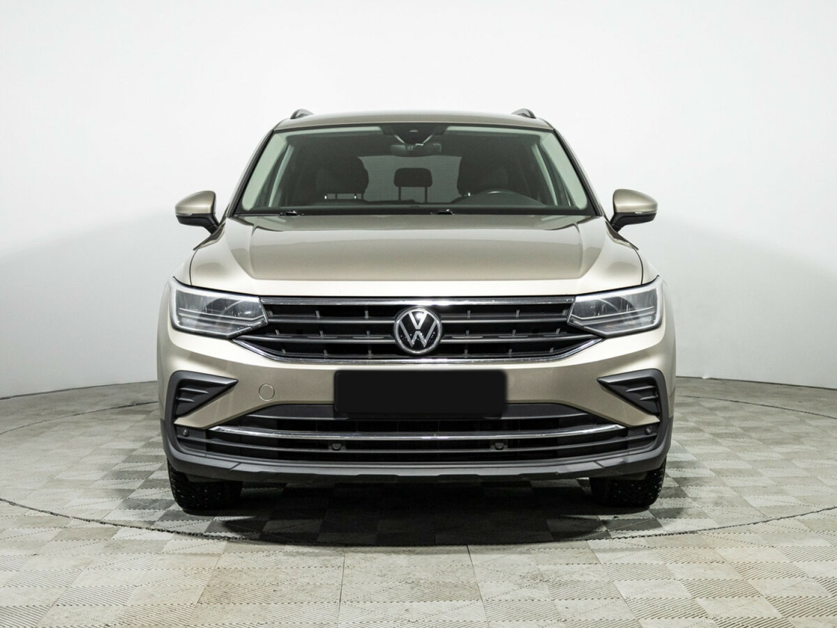 Купить Volkswagen Tiguan с пробегом. Фото: #1