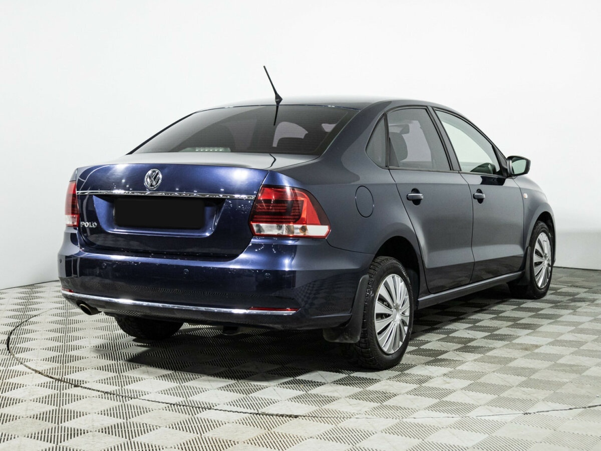 Купить Volkswagen Polo с пробегом. Фото: #4