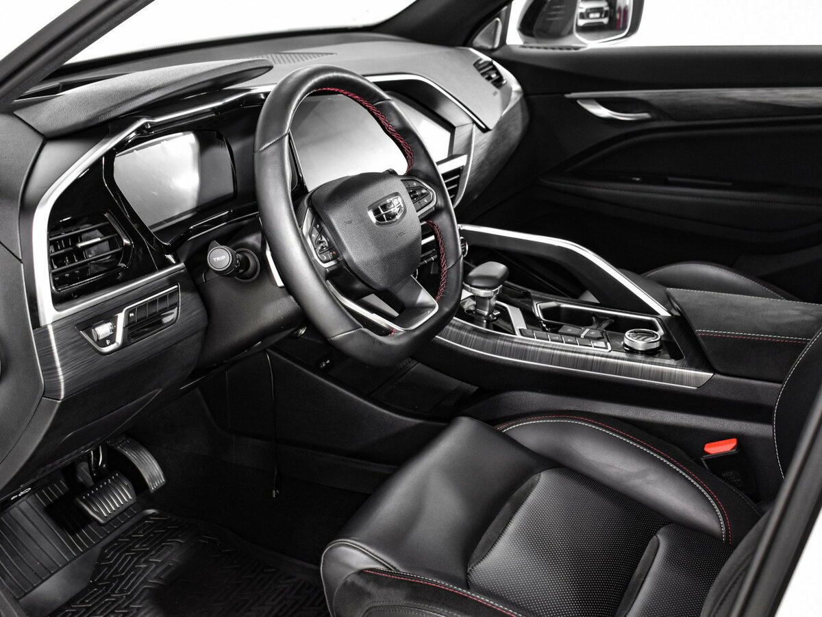 Купить Chery Tiggo 8 Pro Max с пробегом. Фото: #14