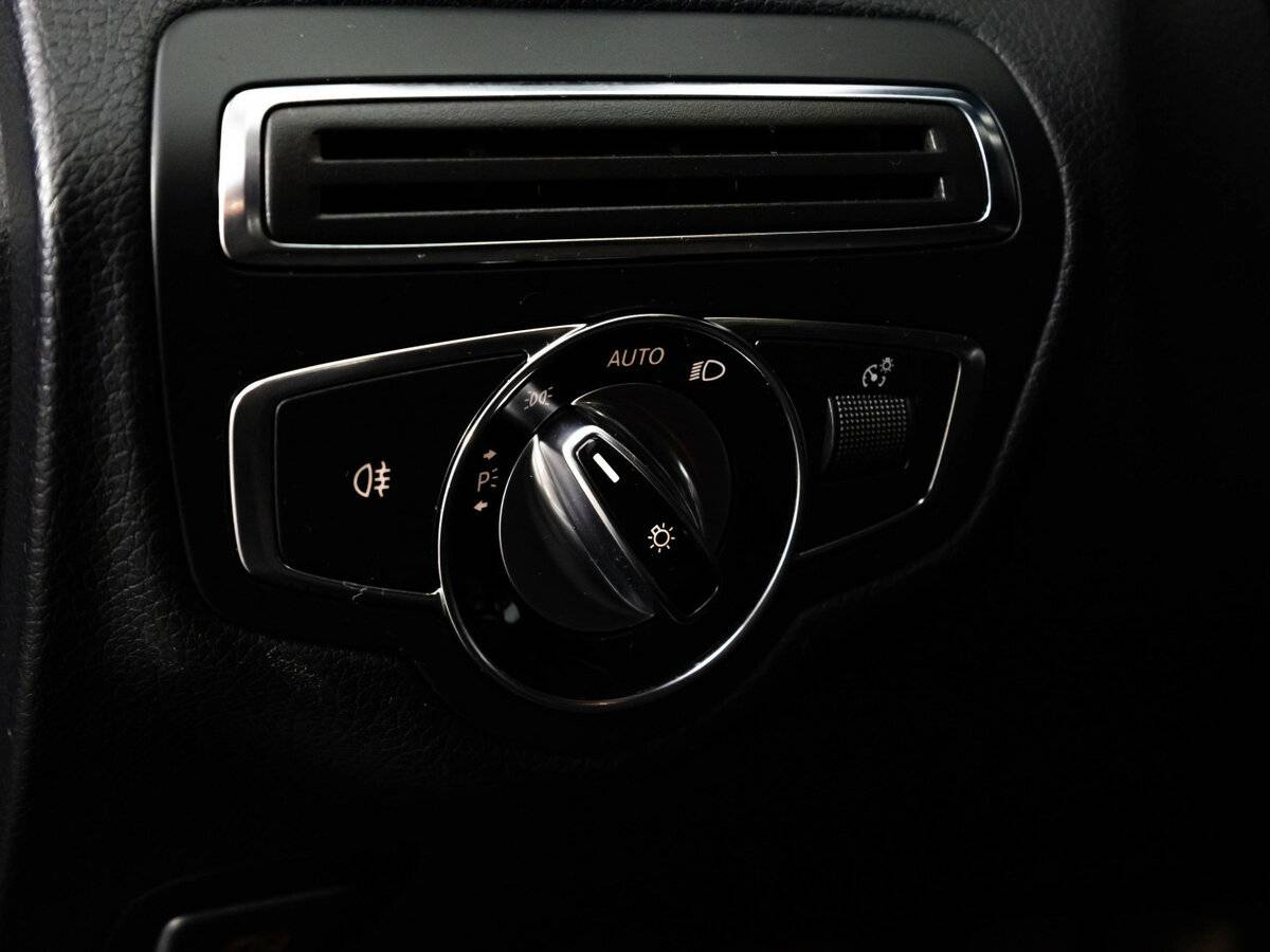 Купить Mercedes-Benz C-Класс с пробегом. Фото: #15