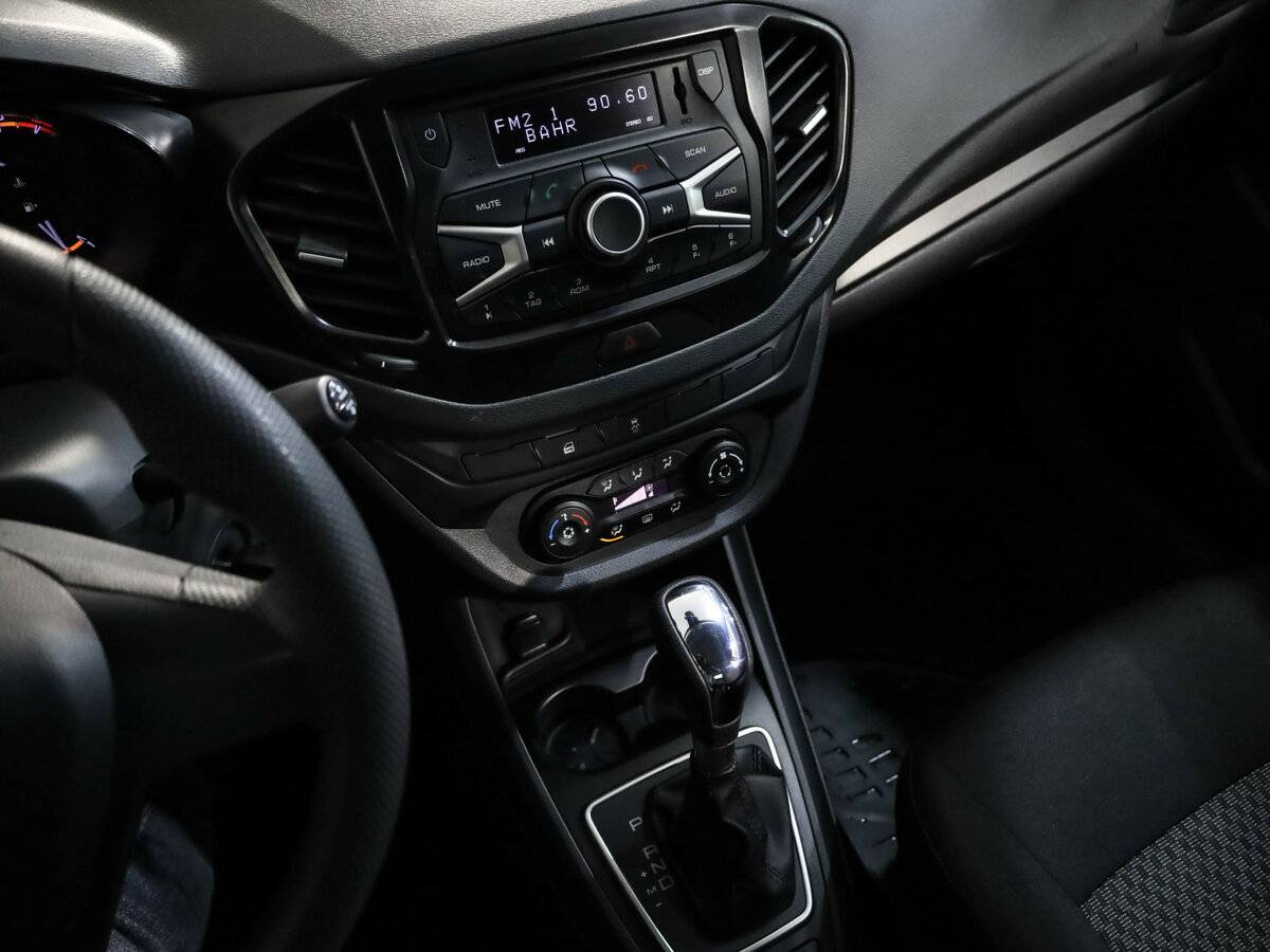 Купить Lada (ВАЗ) Vesta с пробегом. Фото: #14