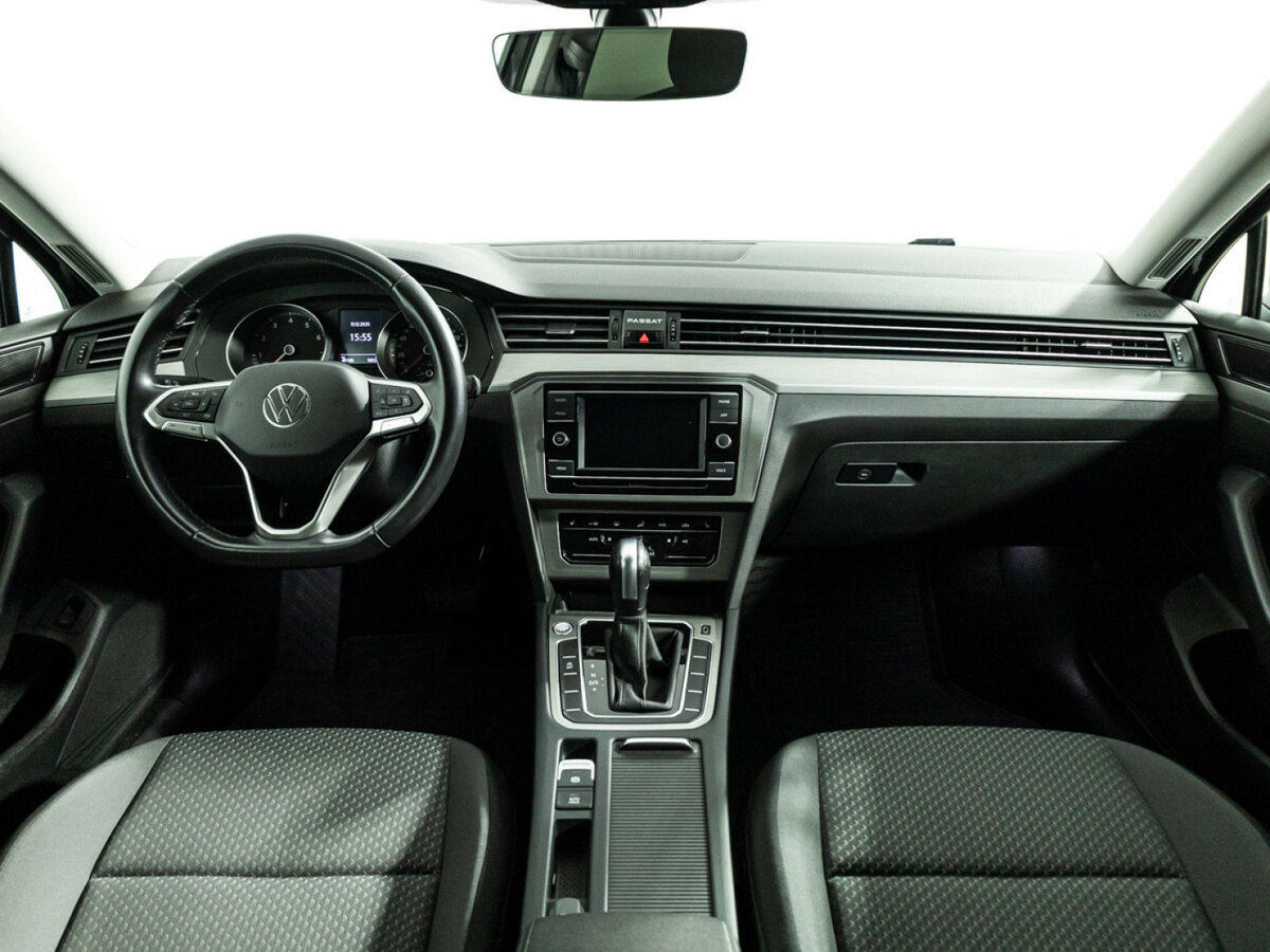 Купить Volkswagen Passat с пробегом. Фото: #12