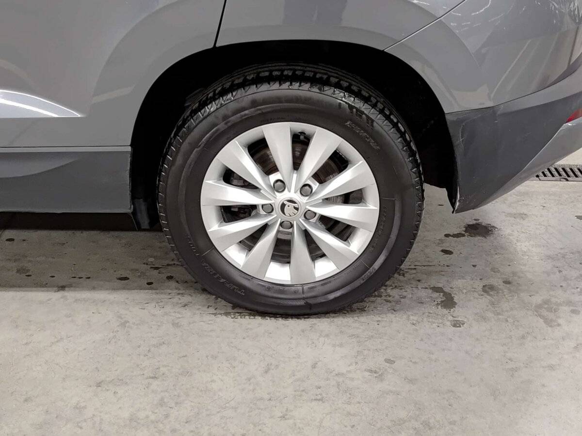 Купить Skoda Karoq с пробегом. Фото: #17