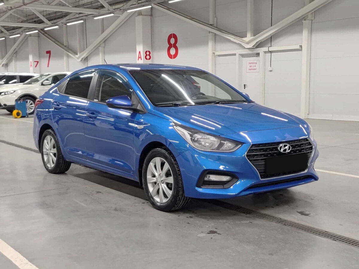 Купить Hyundai Solaris с пробегом. Фото: #2