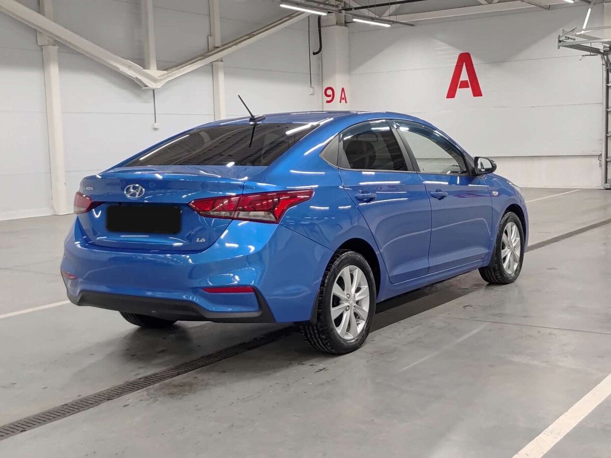 Купить Hyundai Solaris с пробегом. Фото: #4