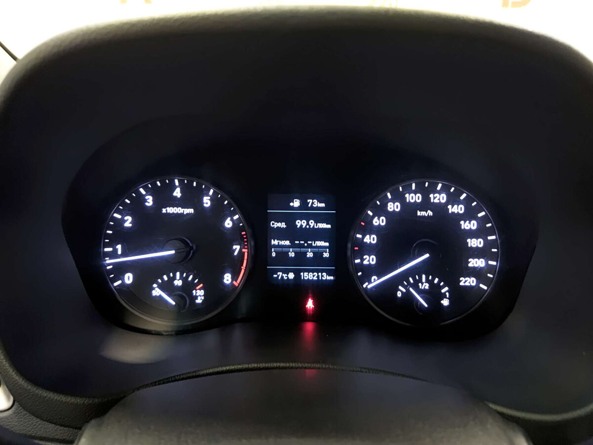 Купить Hyundai Solaris с пробегом. Фото: #12