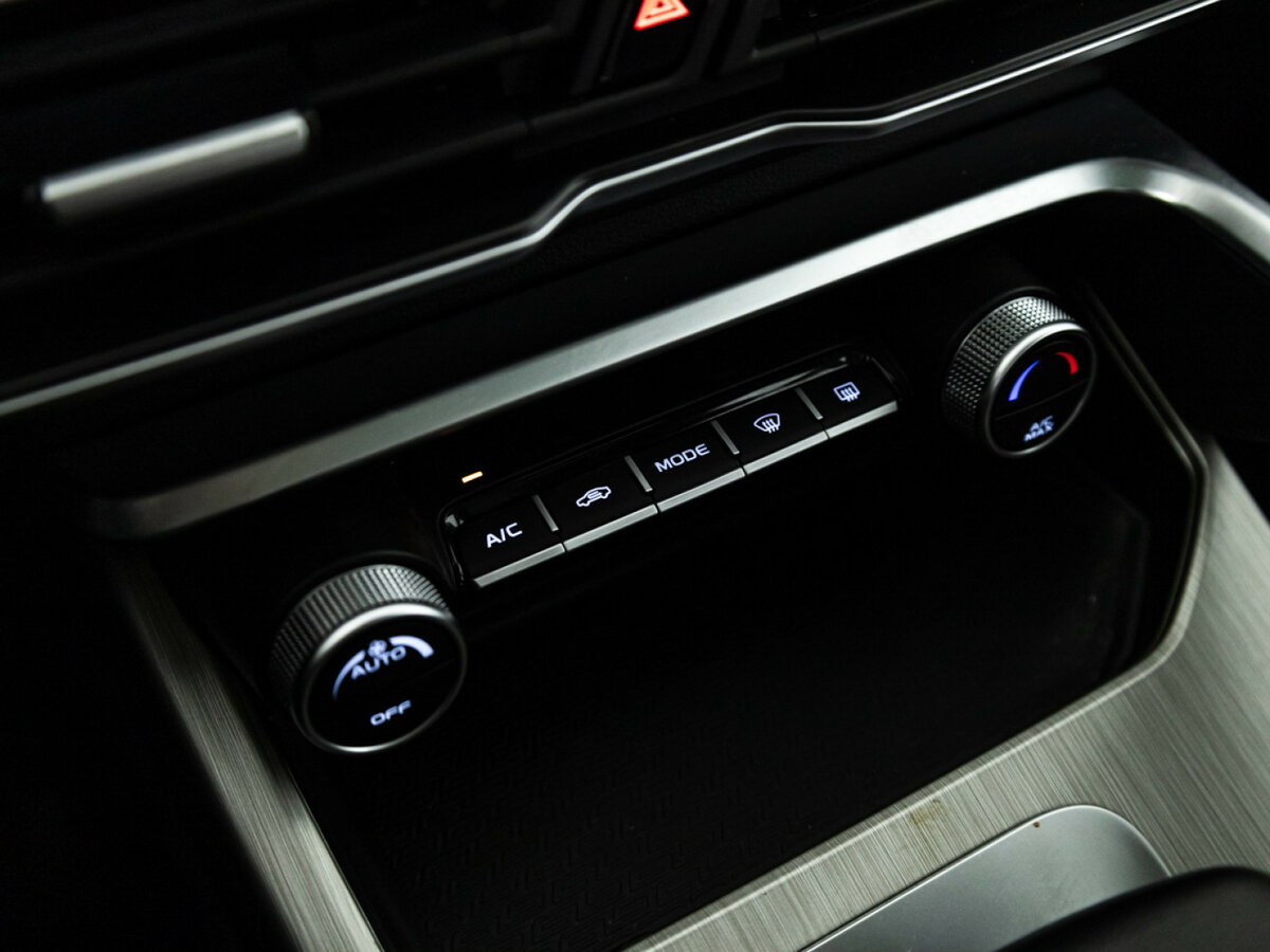 Купить Geely Coolray с пробегом. Фото: #13