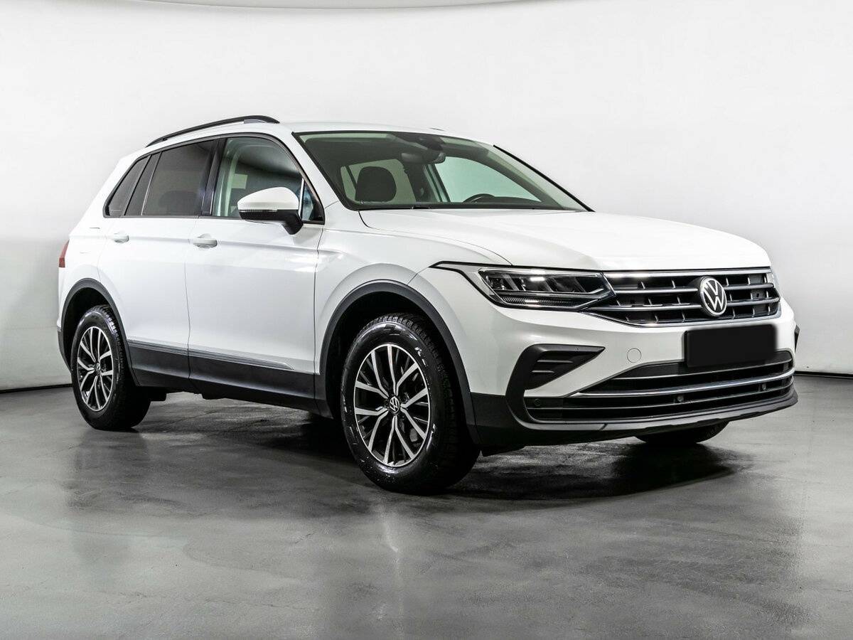 Купить Volkswagen Tiguan с пробегом. Фото: #2