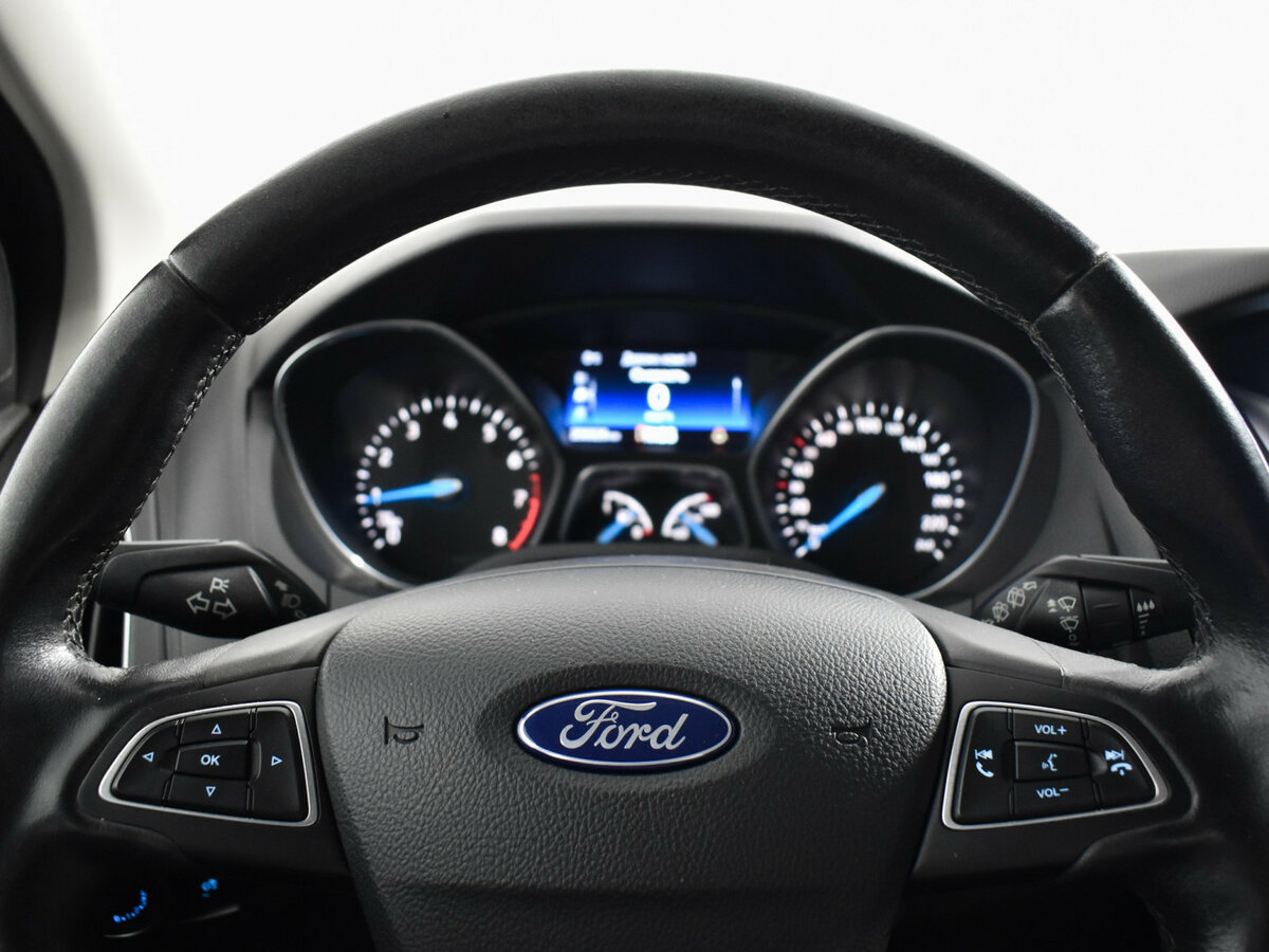 Купить Ford Focus с пробегом. Фото: #16