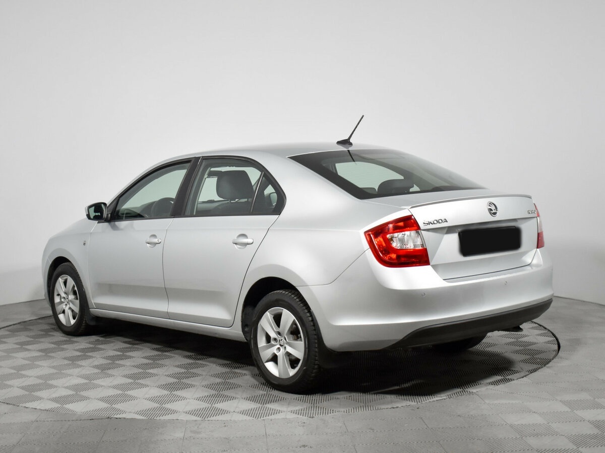 Купить Skoda Rapid с пробегом. Фото: #6