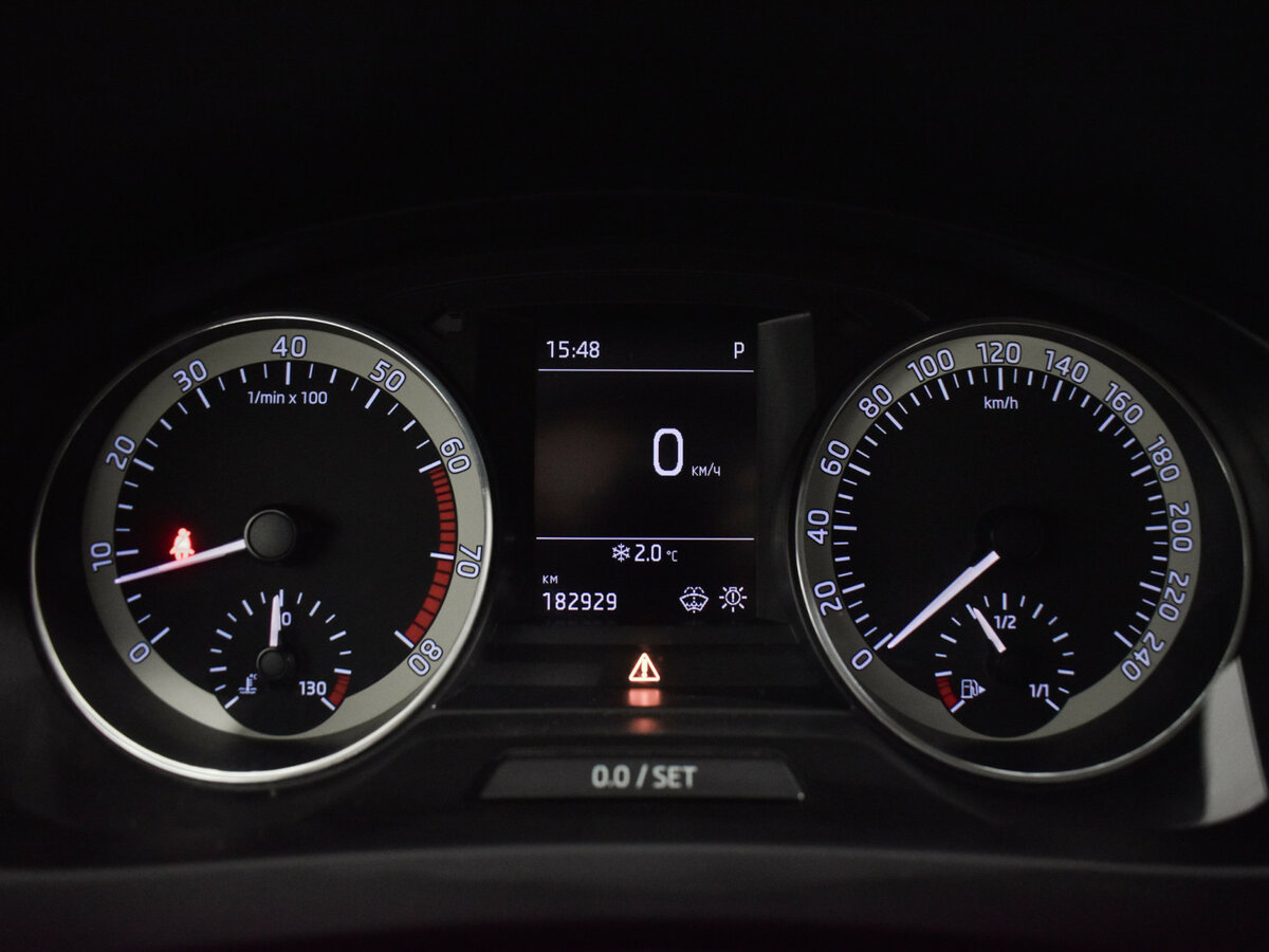 Купить Skoda Rapid с пробегом. Фото: #18