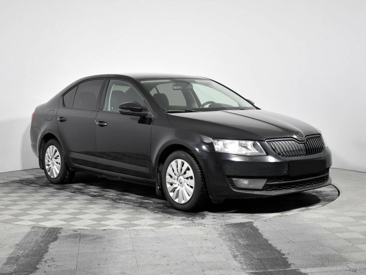 Купить Skoda Octavia с пробегом. Фото: #2