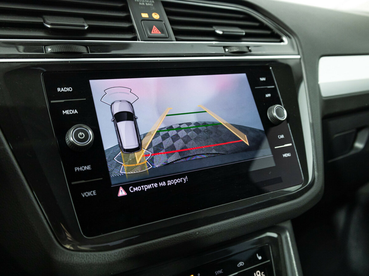 Купить Volkswagen Tiguan с пробегом. Фото: #13