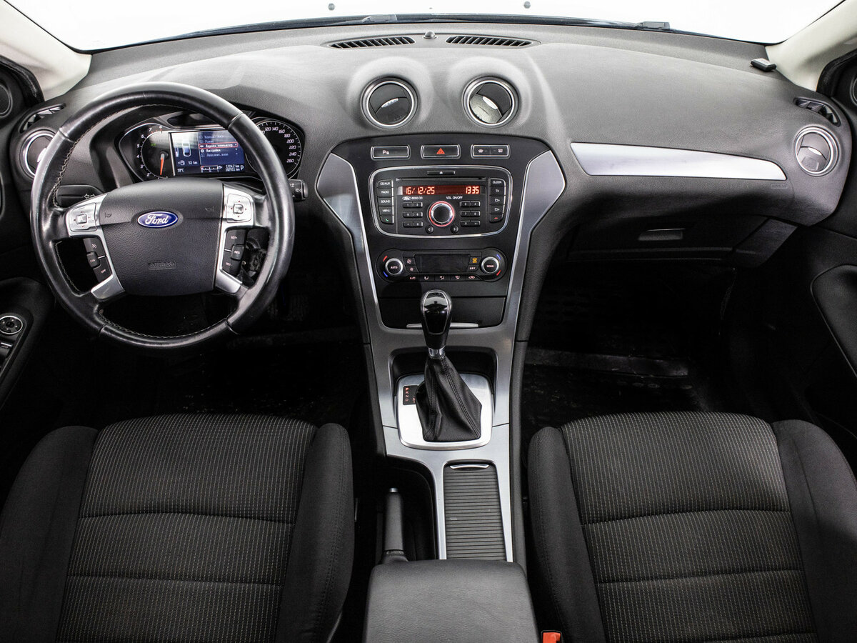 Купить Ford Mondeo с пробегом. Фото: #7