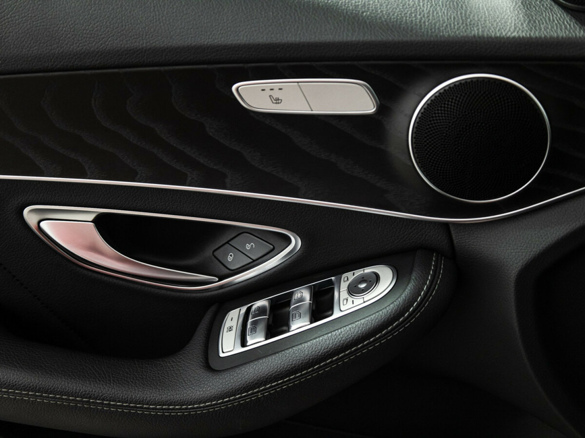 Купить Mercedes-Benz C-Класс с пробегом. Фото: #15