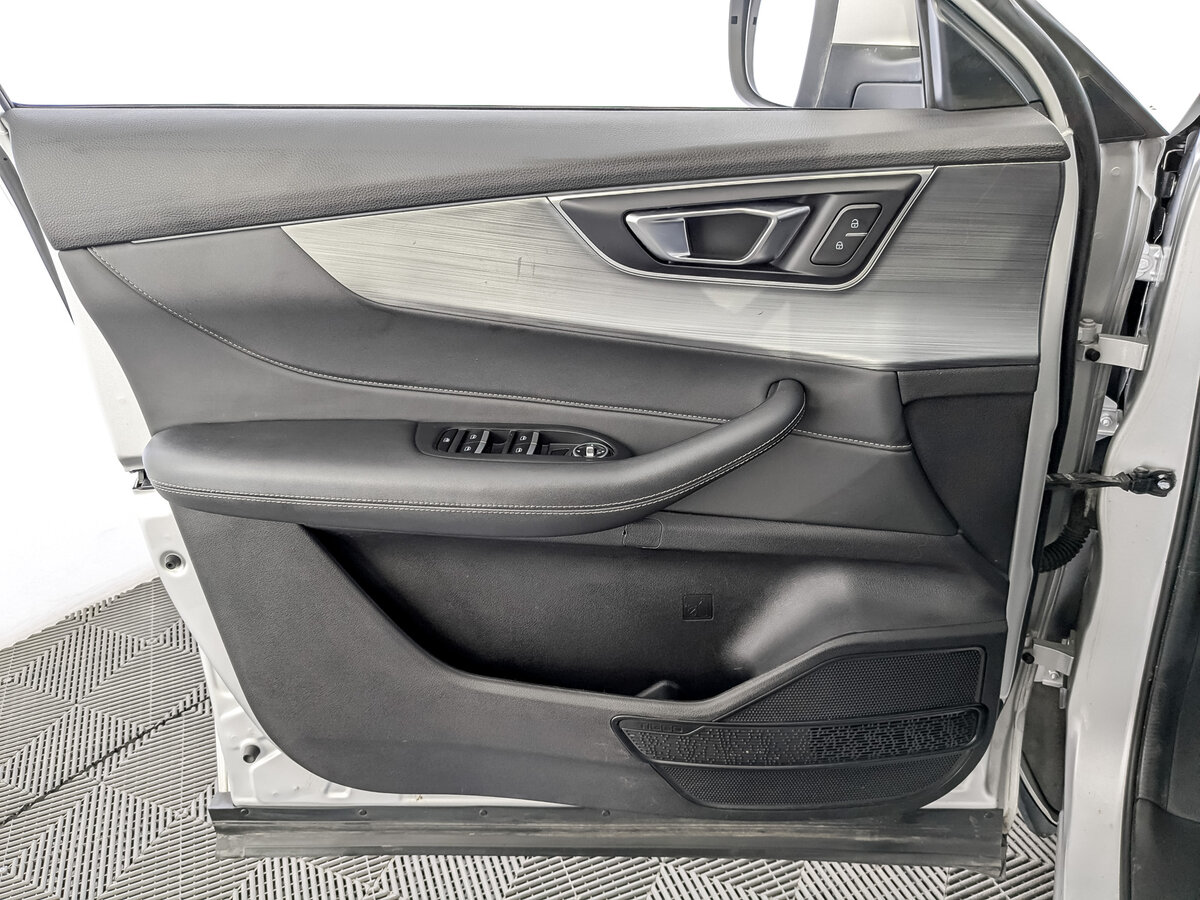 Купить Chery Tiggo 4 Pro с пробегом. Фото: #17