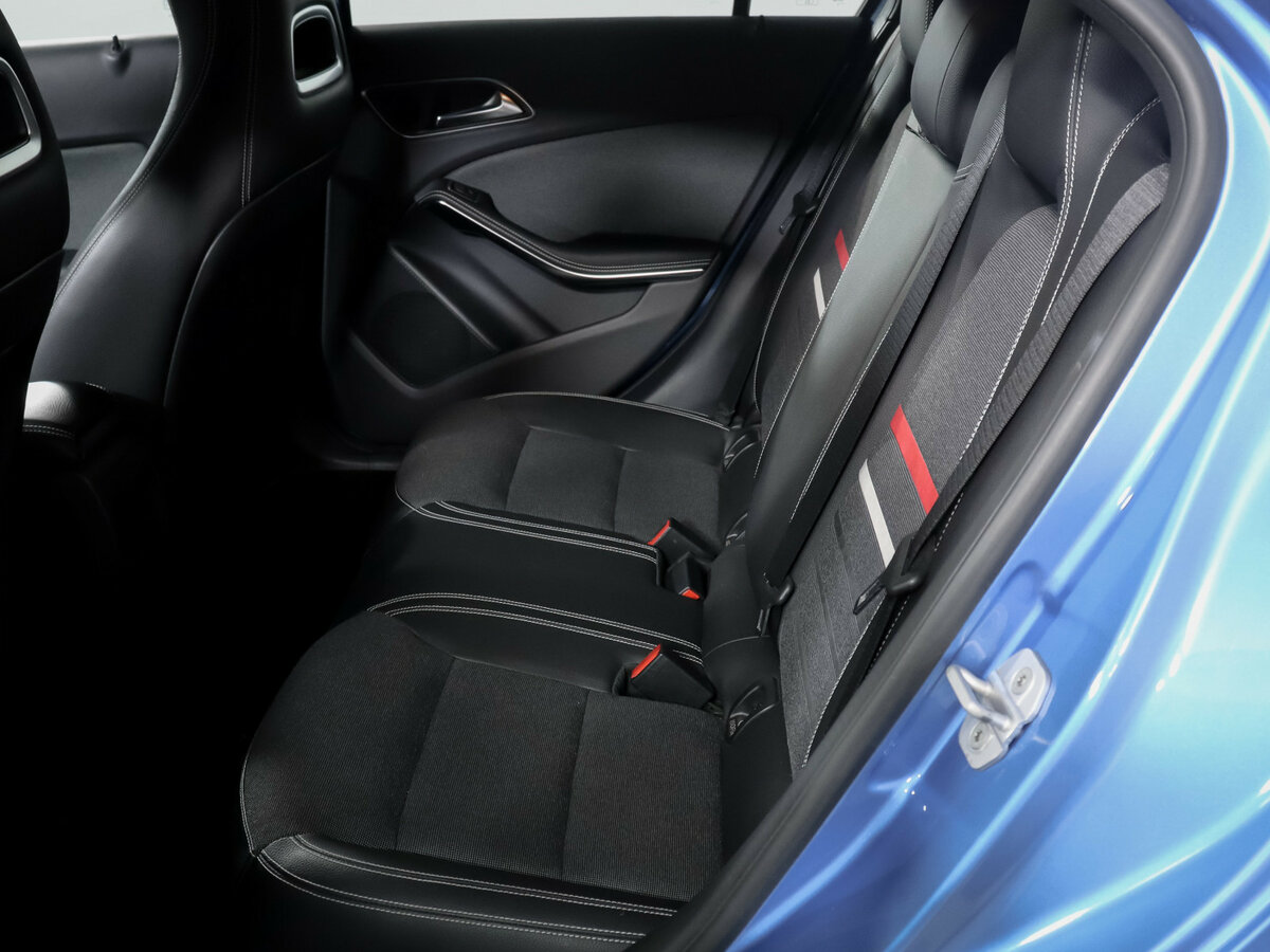 Купить Mercedes-Benz A-Класс с пробегом. Фото: #7