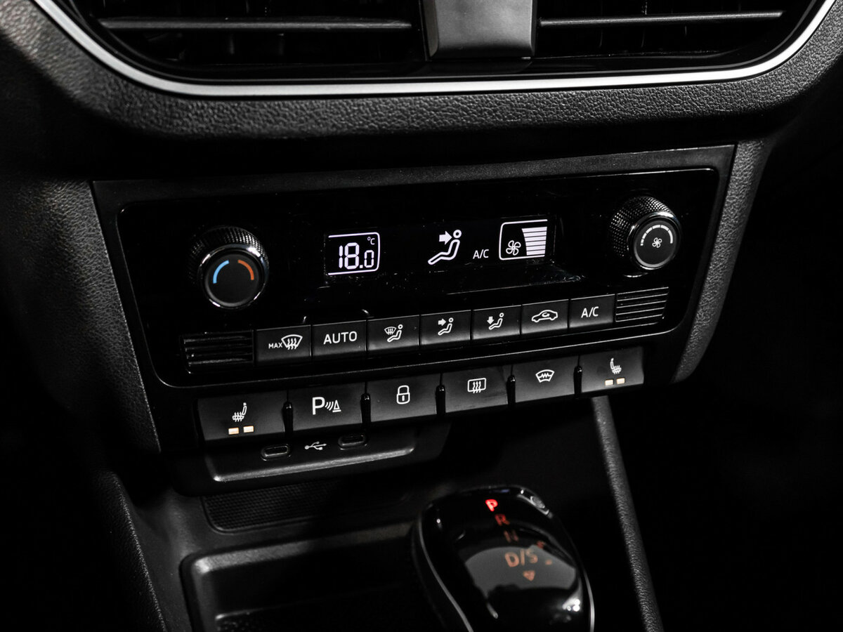 Купить Volkswagen Polo с пробегом. Фото: #16