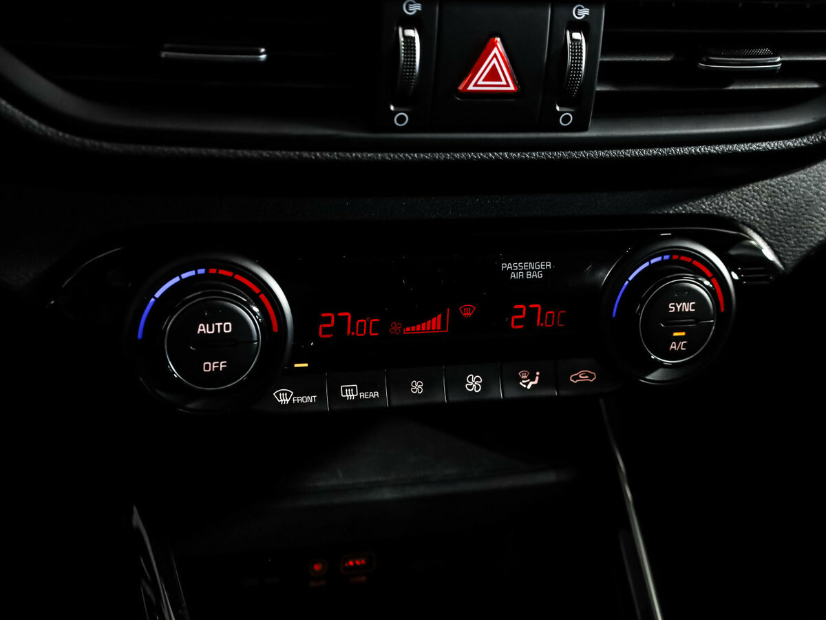 Купить Kia Cerato с пробегом. Фото: #12