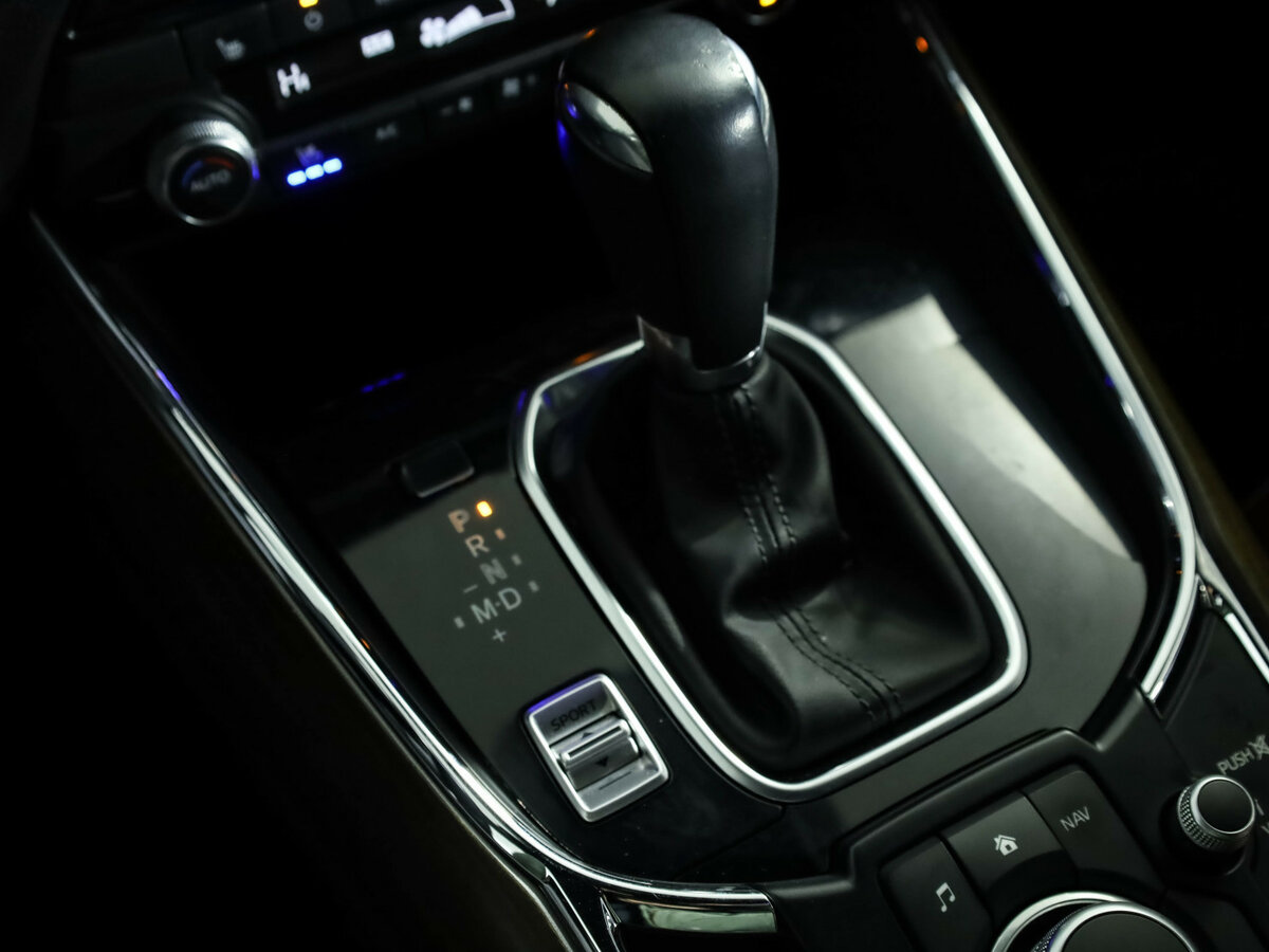 Купить Mazda CX-9 с пробегом. Фото: #17