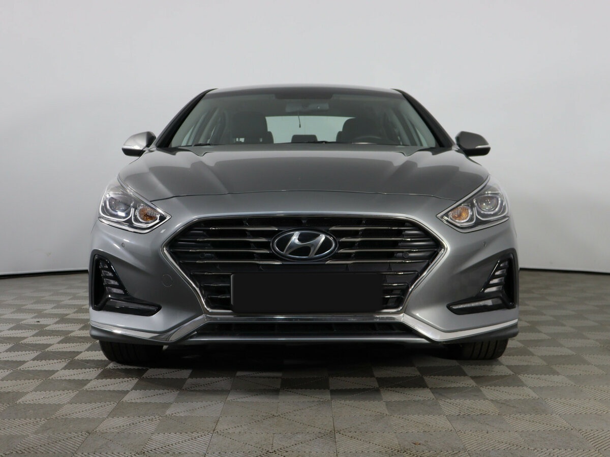 Купить Hyundai Sonata с пробегом. Фото: #1