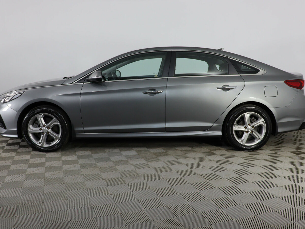 Купить Hyundai Sonata с пробегом. Фото: #6