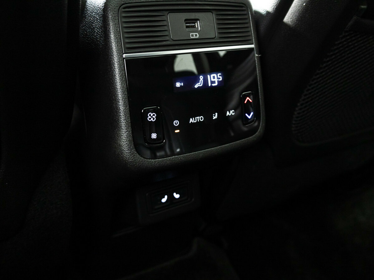 Купить EXEED VX с пробегом. Фото: #21