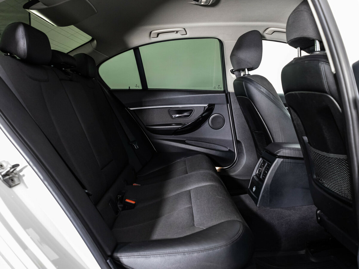 Купить BMW 3 серии с пробегом. Фото: #15