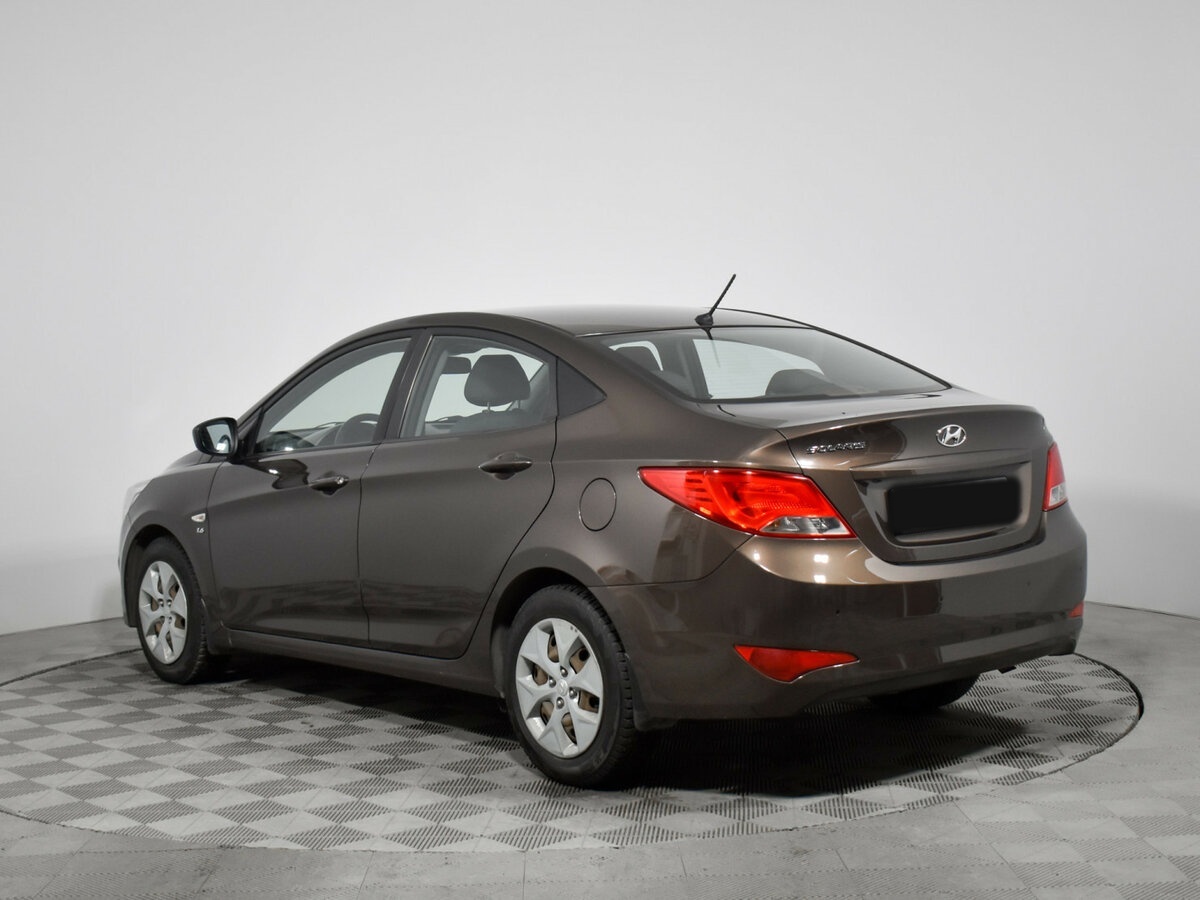 Купить Hyundai Solaris с пробегом. Фото: #6