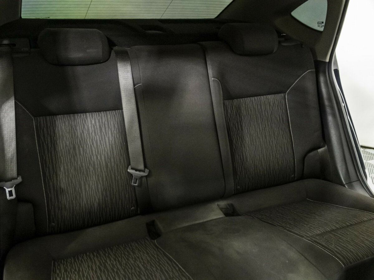 Купить Opel Astra с пробегом. Фото: #11