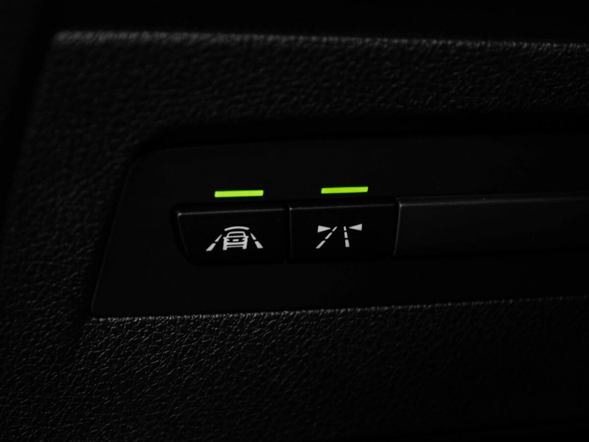 Купить BMW 1 серии с пробегом. Фото: #17