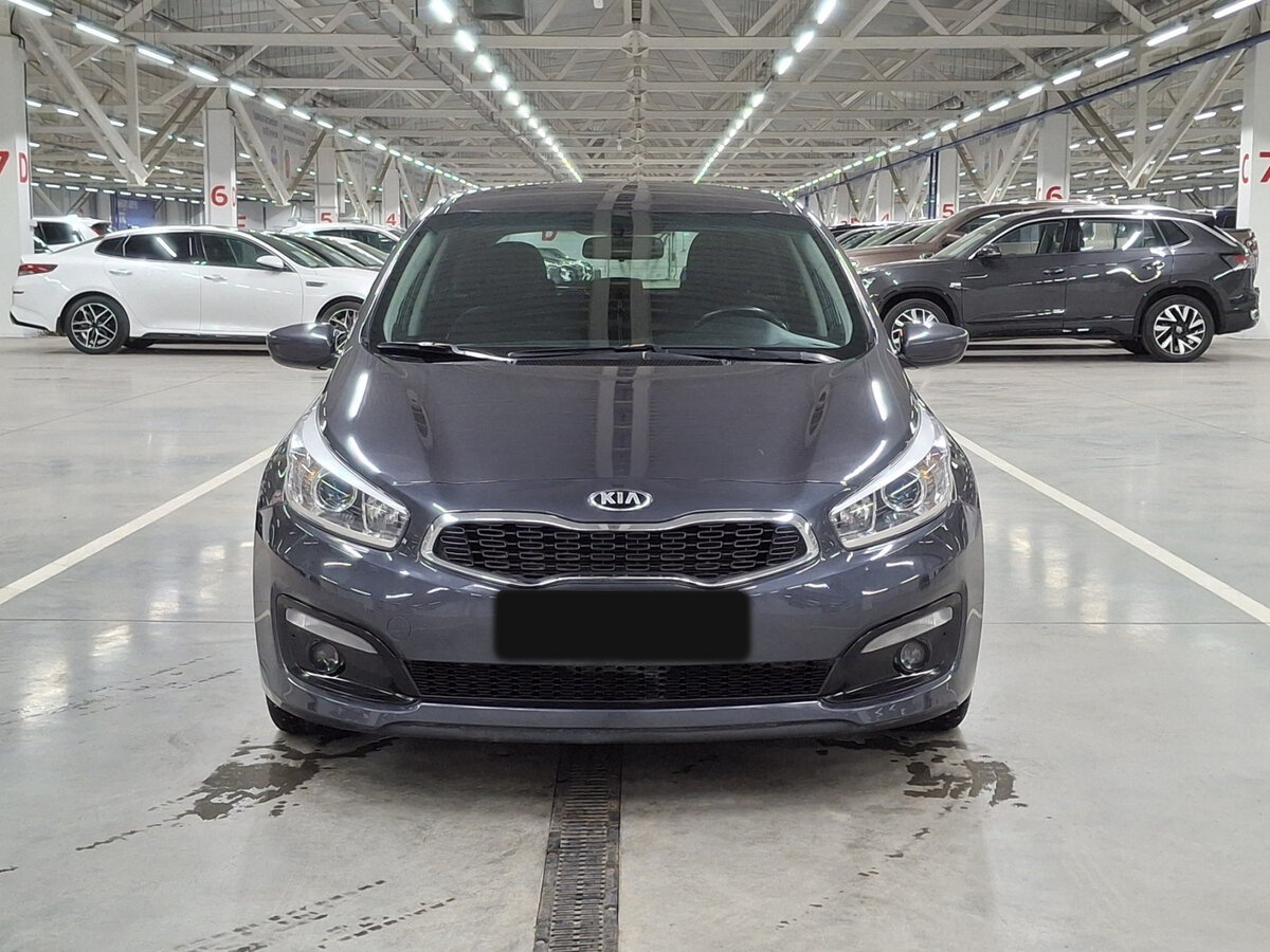 Купить Kia Ceed с пробегом. Фото: #1
