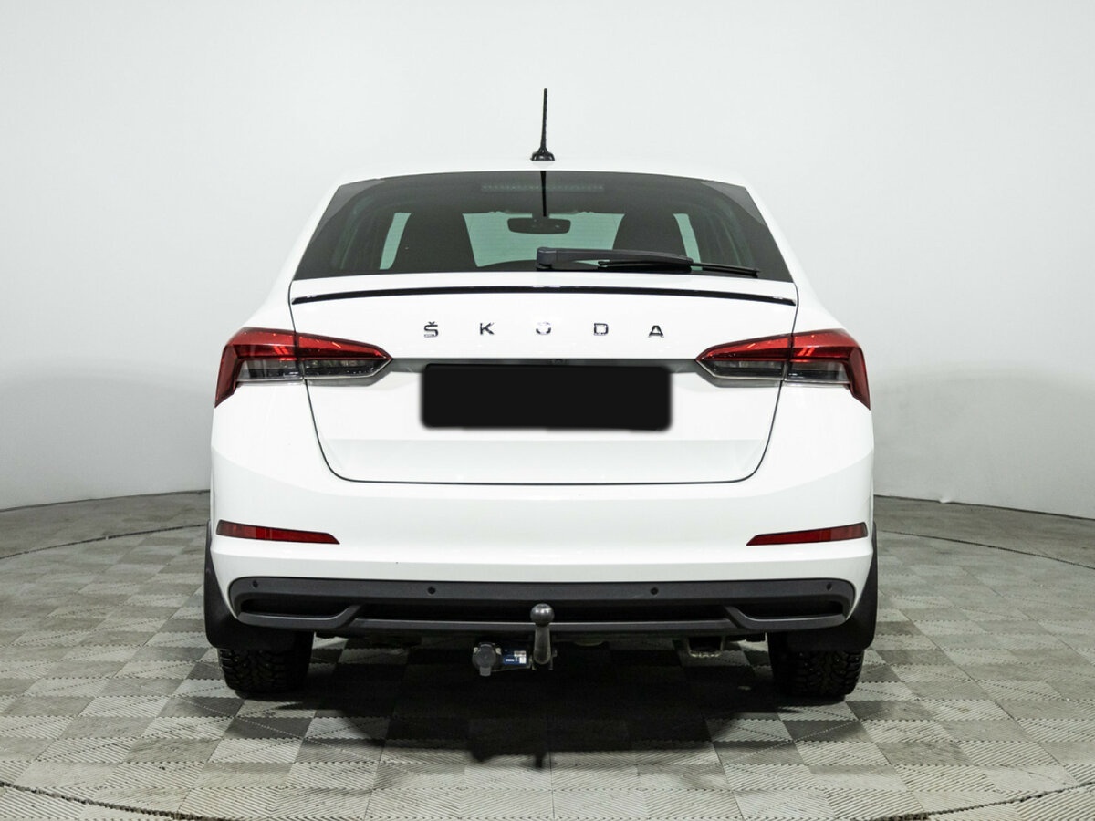 Купить Skoda Rapid с пробегом. Фото: #5