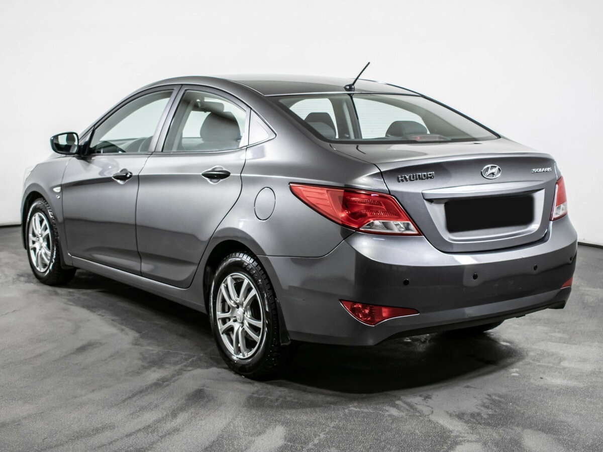 Купить Hyundai Solaris с пробегом. Фото: #6