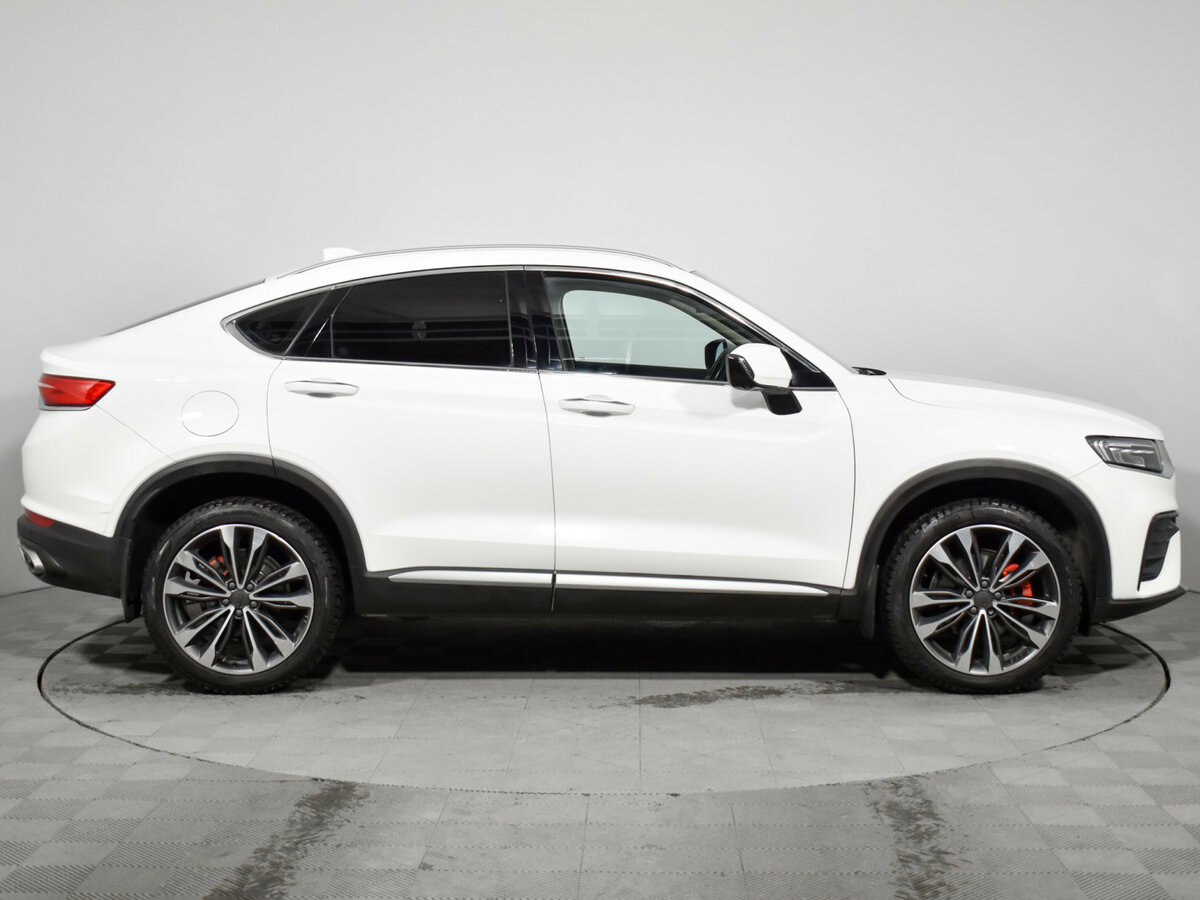 Купить Geely Tugella с пробегом. Фото: #3