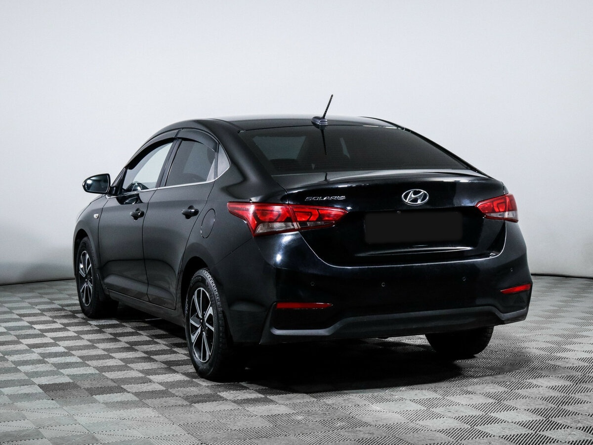 Купить Hyundai Solaris с пробегом. Фото: #5