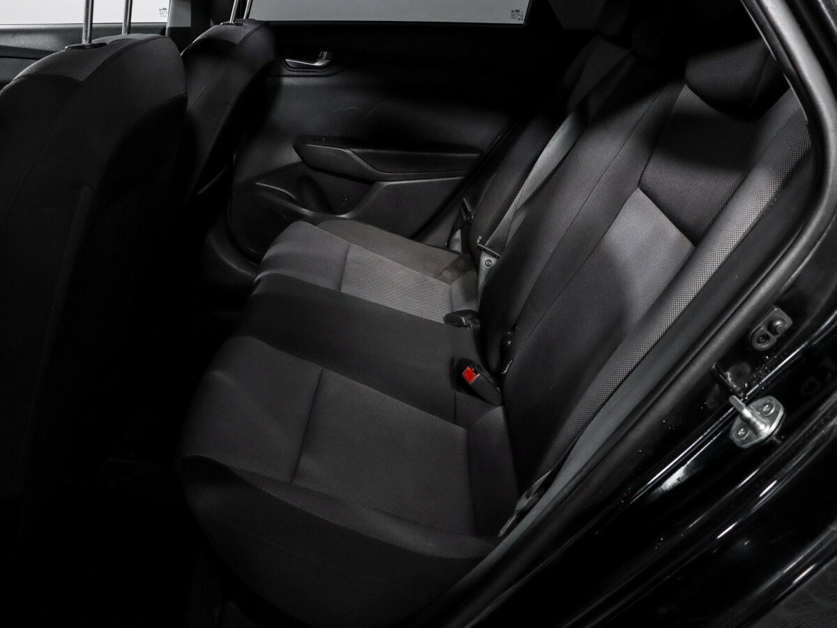 Купить Hyundai Solaris с пробегом. Фото: #7