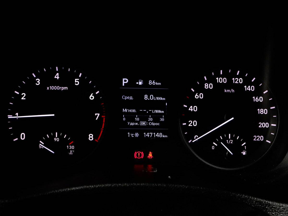 Купить Hyundai Solaris с пробегом. Фото: #8