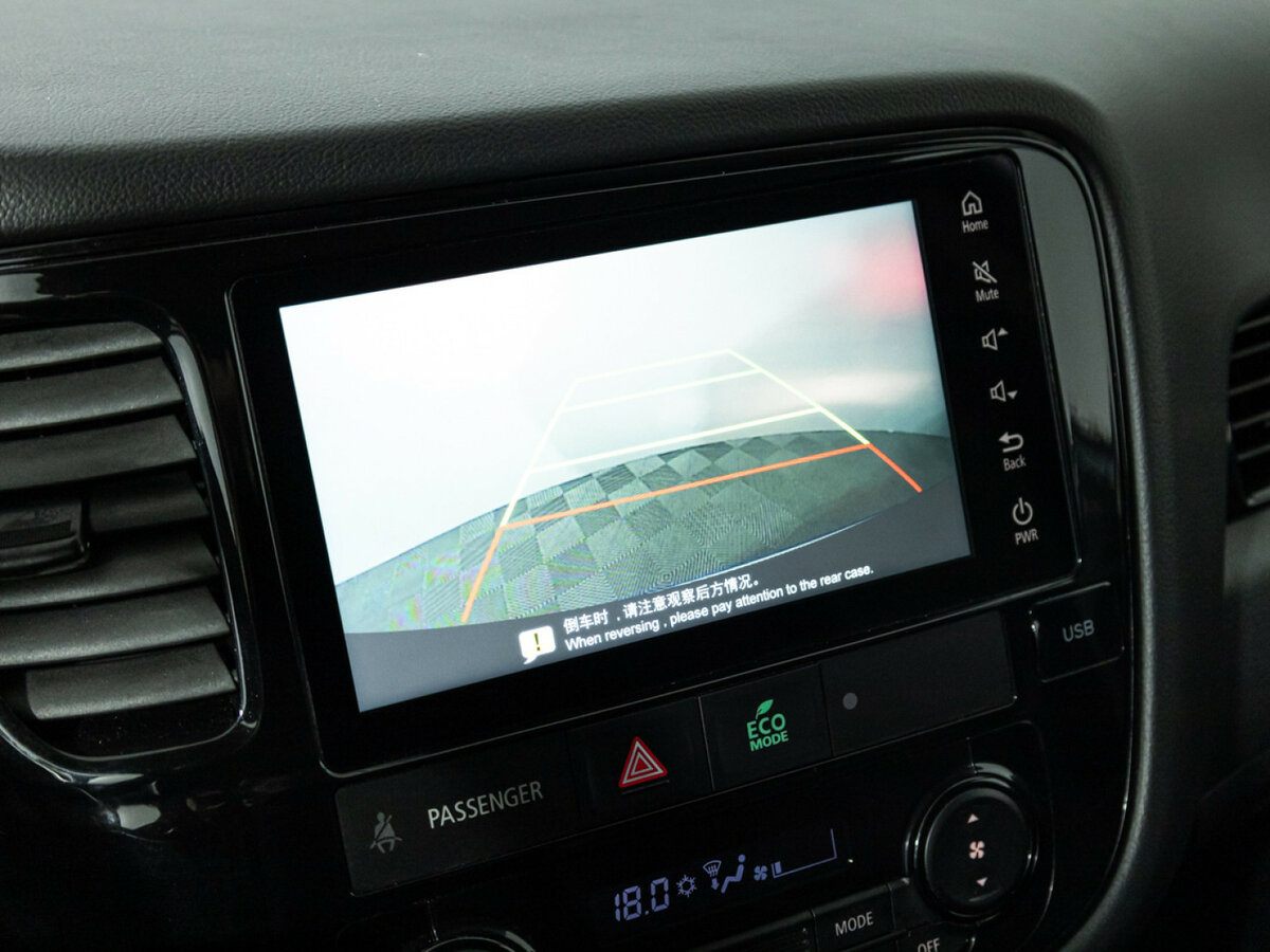 Купить Mitsubishi Outlander с пробегом. Фото: #11