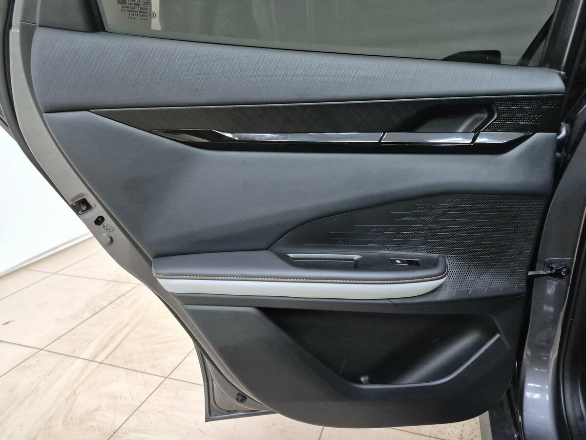 Купить Changan UNI-V с пробегом. Фото: #13